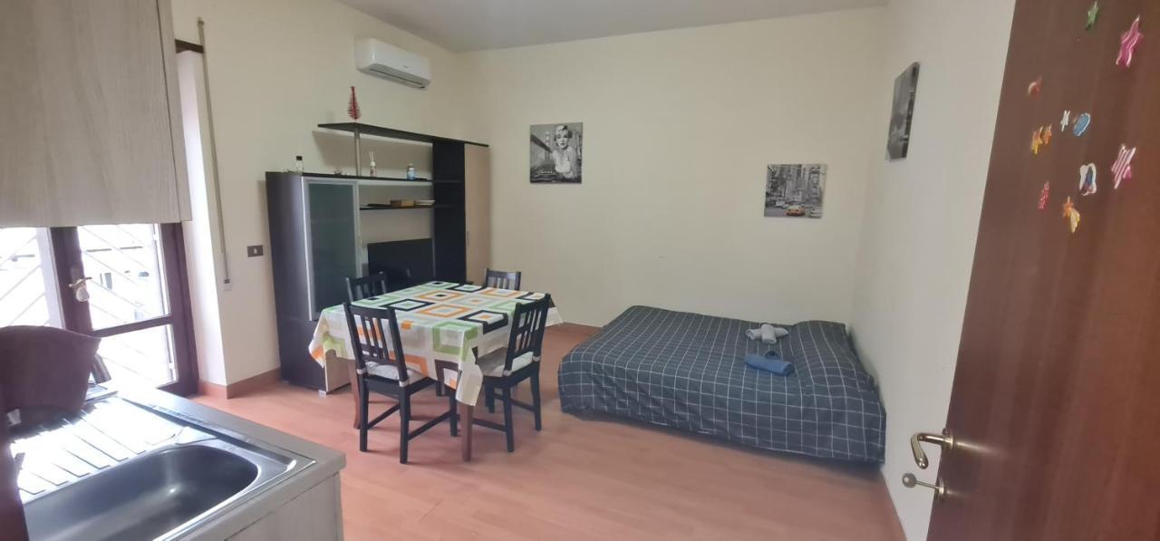 Appartamento Roma 800Mt Dalla Metro Ngoại thất bức ảnh
